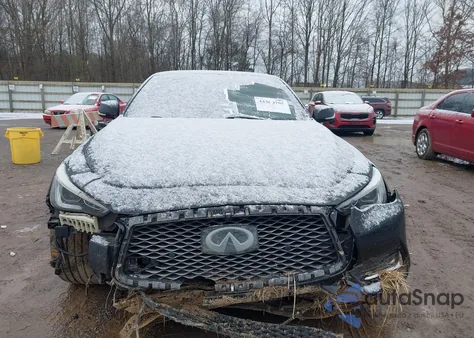 2018 Infiniti Q60 3.0T Red Sport 400 из США, поврежденный, VIN JN1FV7EL9JM630359